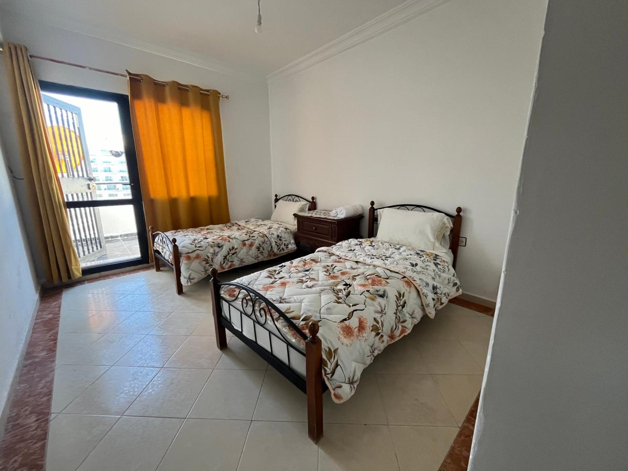 Appartement Stor Med Havudsigt I Malabata Tanger