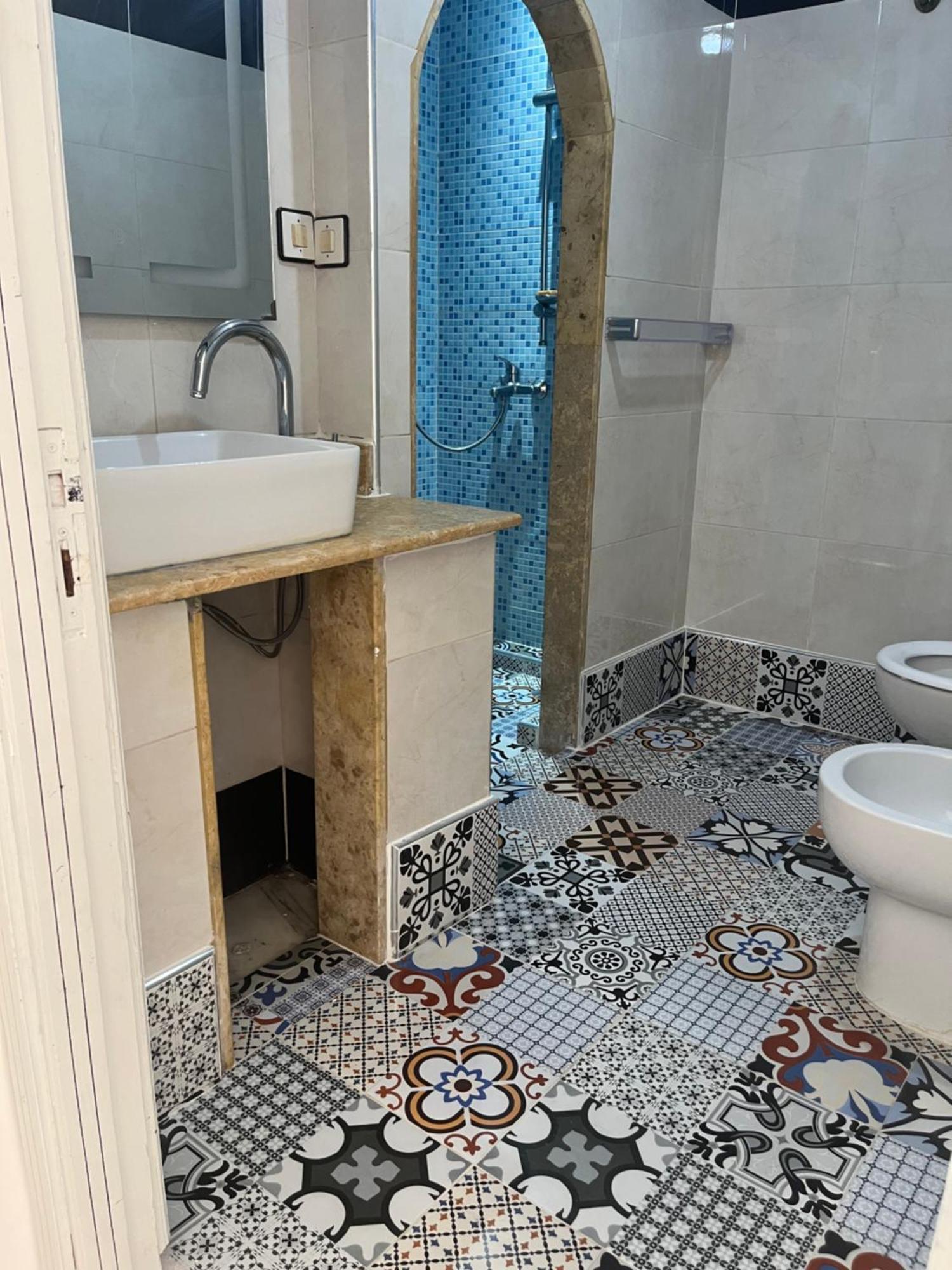 Stor Med Havudsigt I Malabata Appartement *
